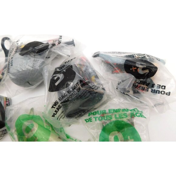 Lot of 10 SEALED Taco Bell Star Wars Trilogy 1990s Kids Meal Toys - Picture 4 of 5